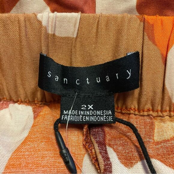 Sanctuary Orange Patterned Shorts Size 2X Pockets NWT High Waist - Picture 9 of 9
